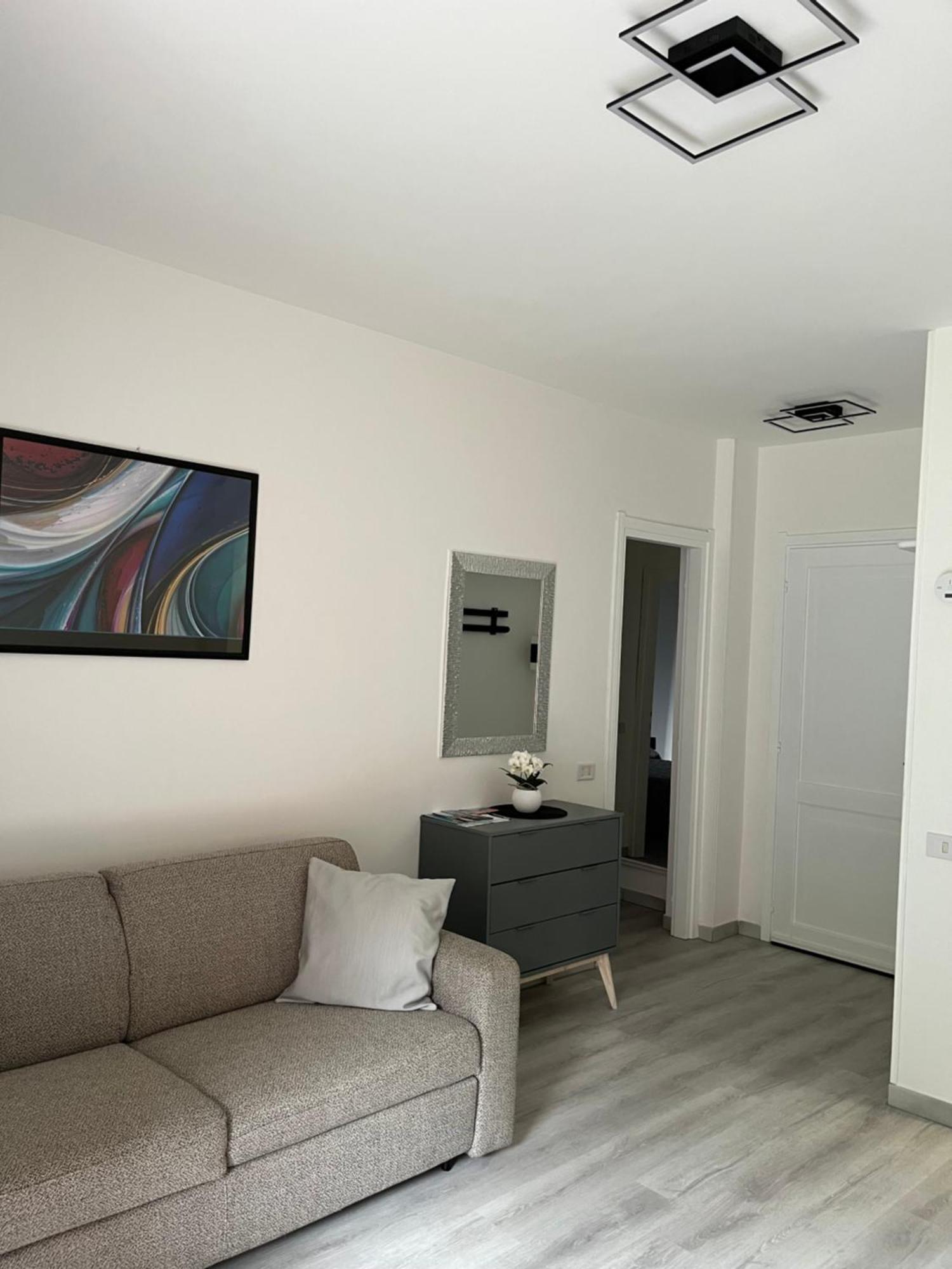 Lake & Nature Apartment Ispra Luaran gambar