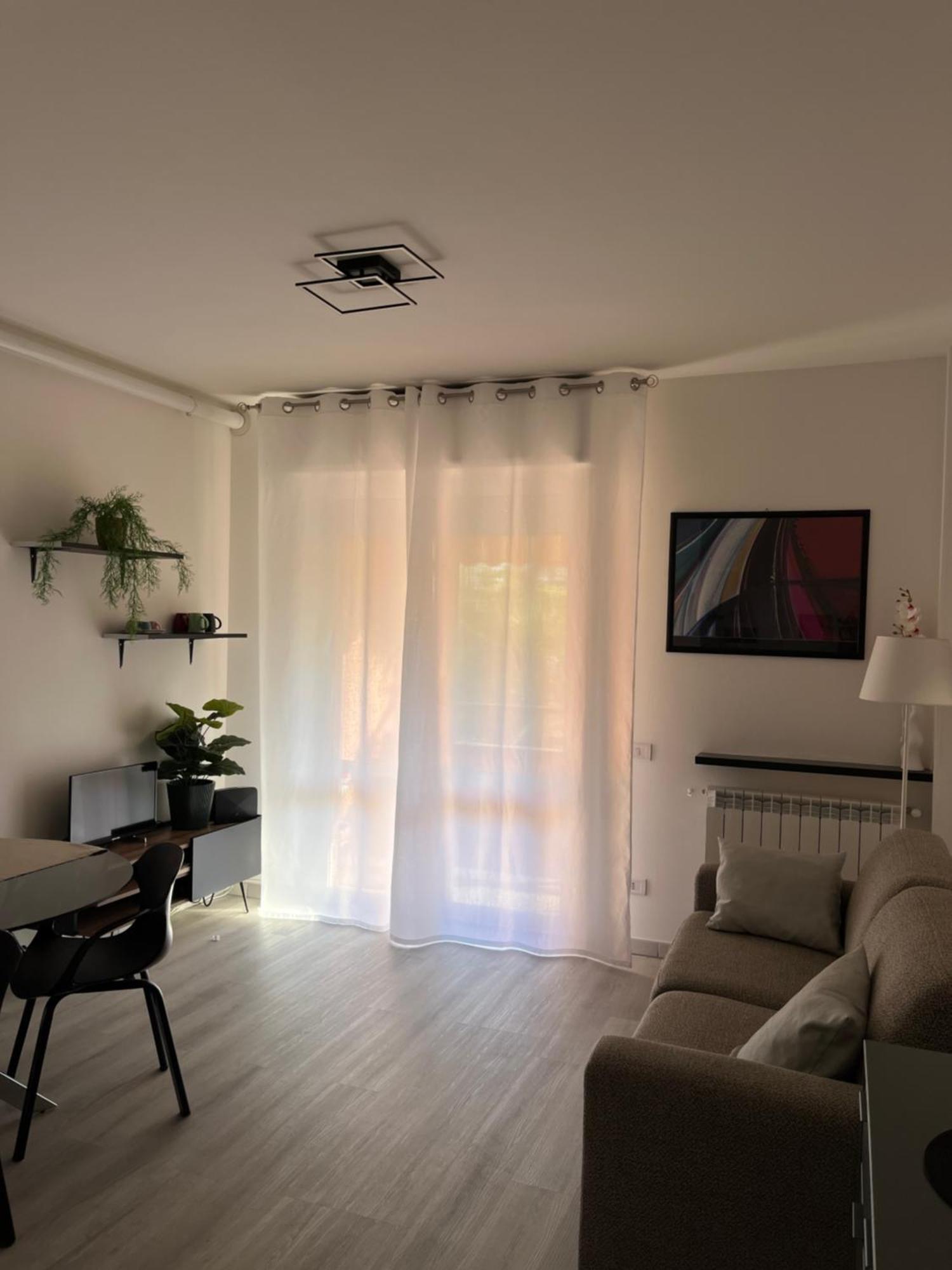 Lake & Nature Apartment Ispra Luaran gambar