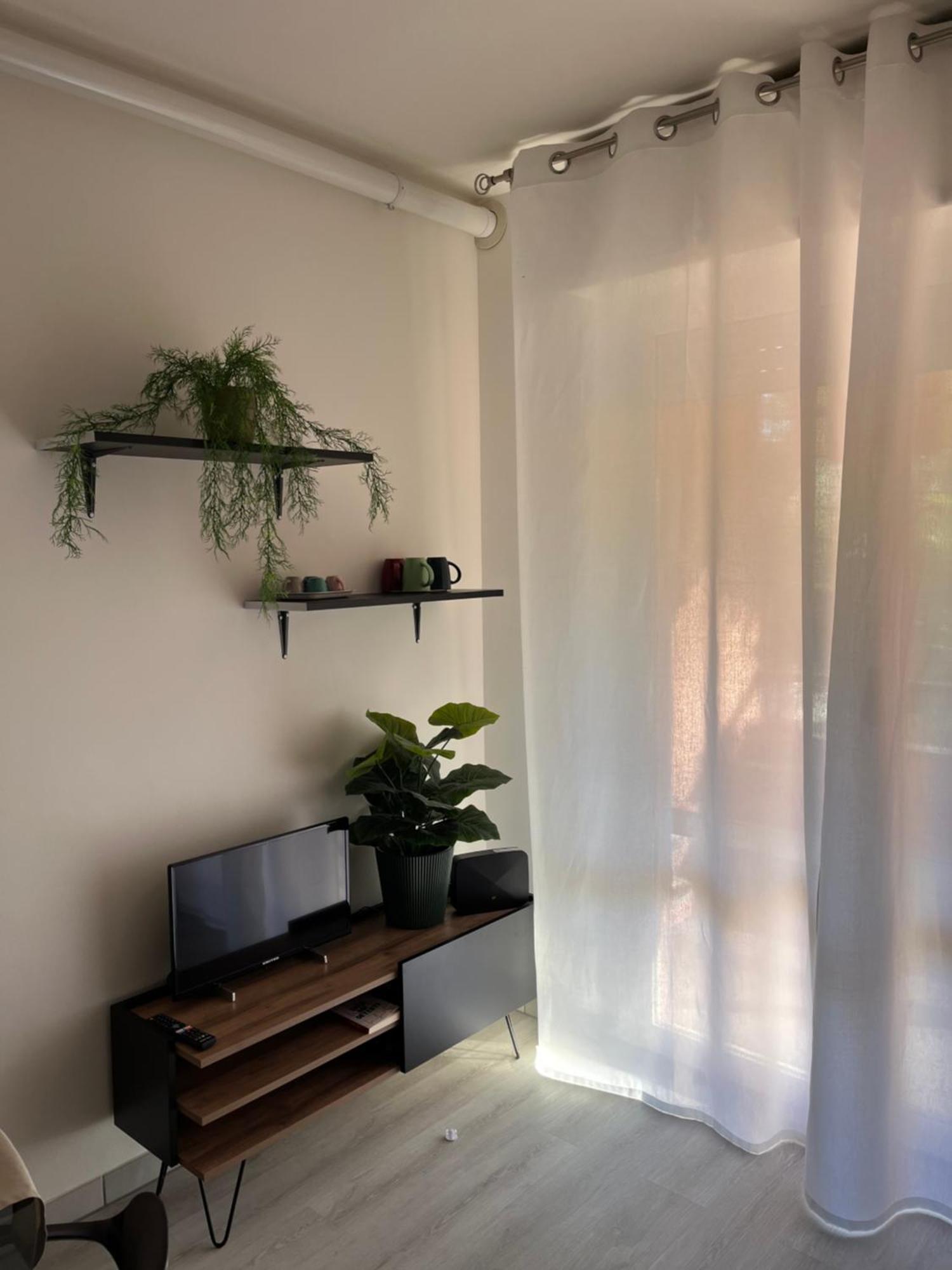 Lake & Nature Apartment Ispra Luaran gambar